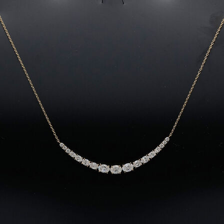 Halskæde af 14 kt. guld med brillantslebene laboratorieskabte diamanter