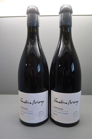 2 fl. Rødvin Santenay Vieilles Vignes, Caroline Morey 2020