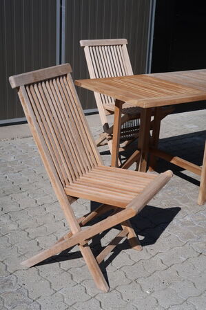 Havebord med 3 stk. klapstole TEAK