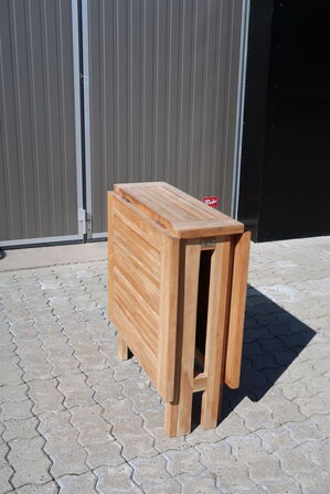 Havebord med 3 stk. klapstole TEAK