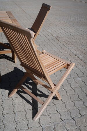 Havebord med 3 stk. klapstole TEAK