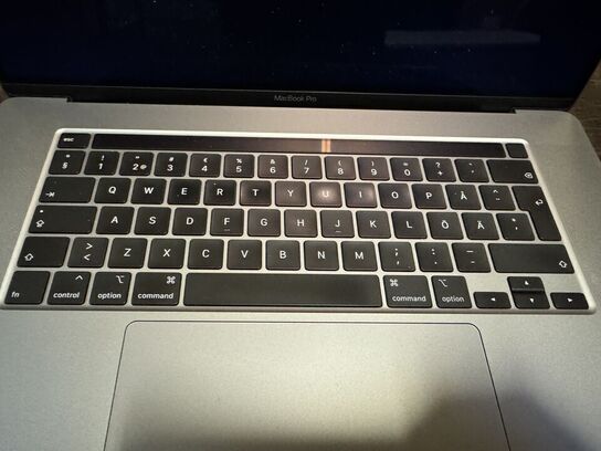 Apple MacBook Pro I7-9750H 16" 2019 - LÆS BESKRIVELSE