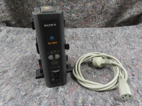 Oplader til 2 batterier - SONY (MOMSFRI)