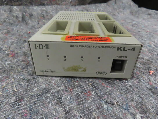 Oplader I.D.K KL-4 (MOMSFRI)