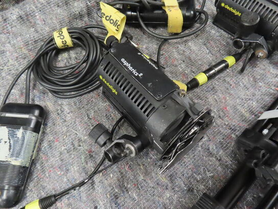 3 stk Dedo light 100 W/12 Volt DLH4  og trafo 230 v til 12 volt (MOMSFRI)