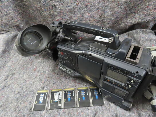 Videokamera - PANASONIC AJ-SPX 900 E (MOMSFRI)