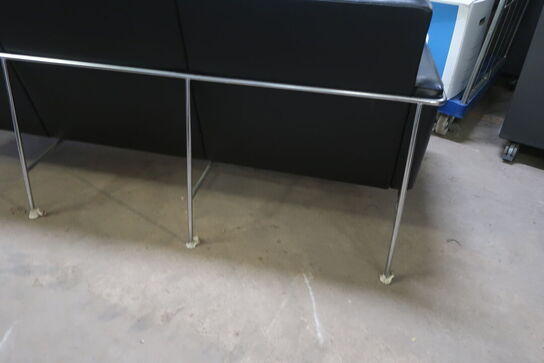 Sofa ARNE JACOBSEN model 3303