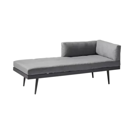 Loungesofa med hynde og puder i farven grå