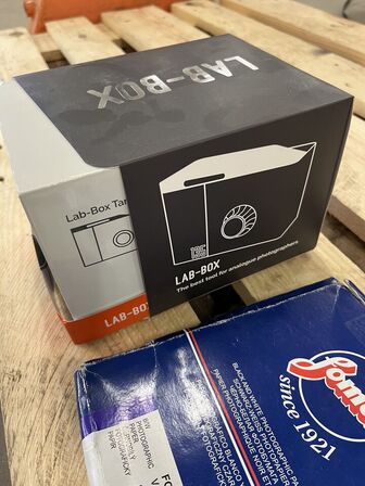 Fremkaldertank LAB-BOX samt FOMA fotopapir (momsfri)