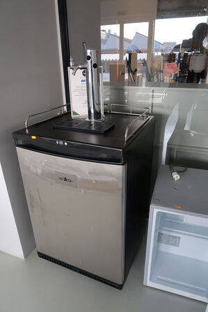 Køleskab med taphane MANGROVE JACKS KEGERATOR