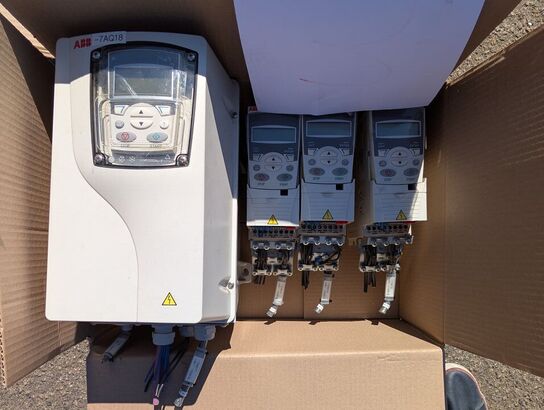 9 stk VFD samt diverse