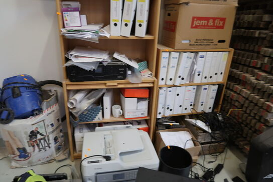 2 stk. reoler uden indhold, men med printer EPSON XP-900