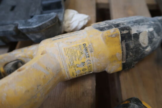 2 stk. akku håndværktøj DEWALT DCD796, DCH133 med 2 stk. batterier