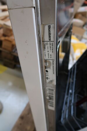 Opvaskemaskine BLOMBERG SGUN26220W