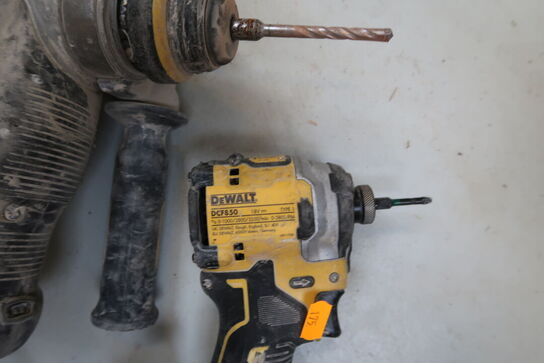 2 stk. akku håndværktøj DEWALT DCF850, DCH273 med 2 stk. batterier og lader