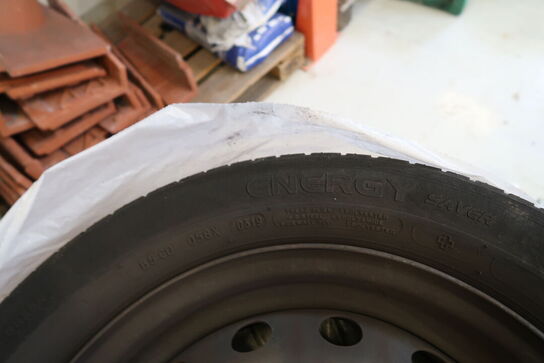 4 stk. fælge med dæk MICHELIN 175/65R14