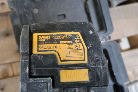 Krydslinjelaser DEWALT DW0822