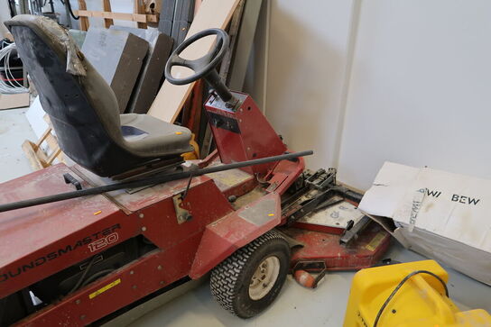 Havetraktor TORO GROUNDSMASTER 120