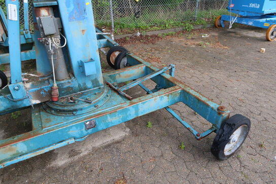 Montagekran LISSMAC LMK 300 TFE