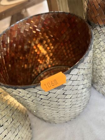 3 potter m. Planter