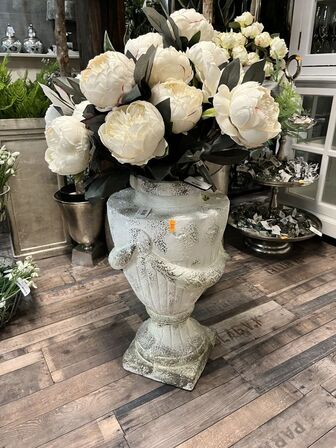 Vase m. Blomster
