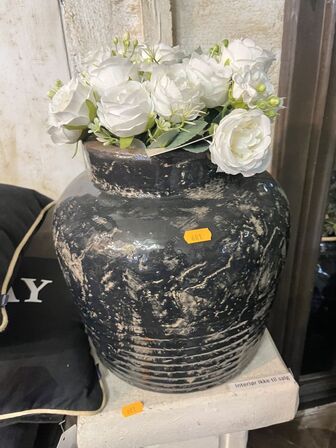 Vase m. Blomster, fad mm.