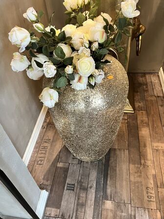 Vase m. Blomster