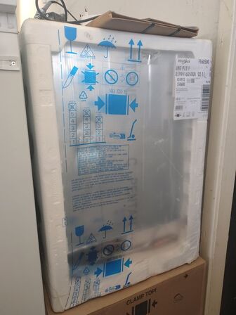 Integreret køleskab, ubrugt  WHIRLPOOL