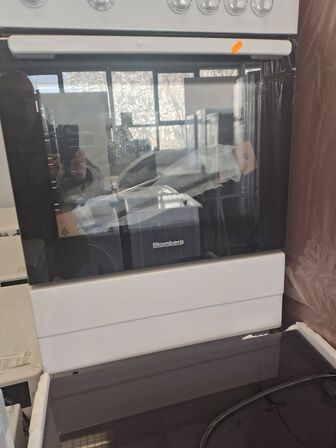 Komfur, ubrugt  BLOMBERG 