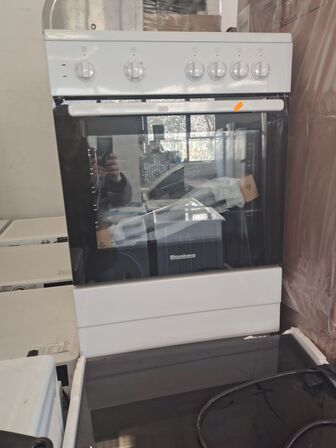 Komfur, ubrugt  BLOMBERG 