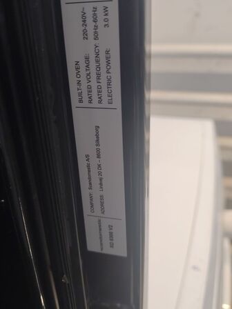 Indbygningsovn, demo/let brugt SCANDOMESTIC