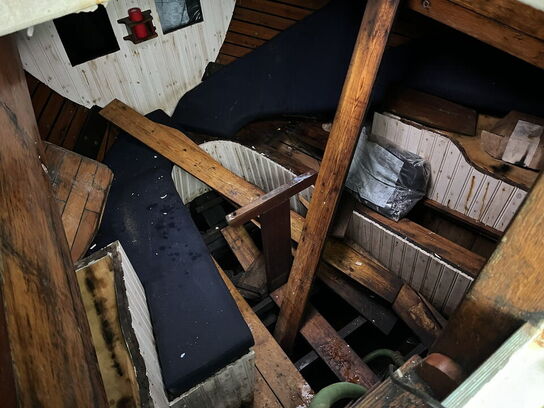 35 fod tidl. fiskefartøj/lystfartøj, ep på eg, 1965, mahogni styrehus