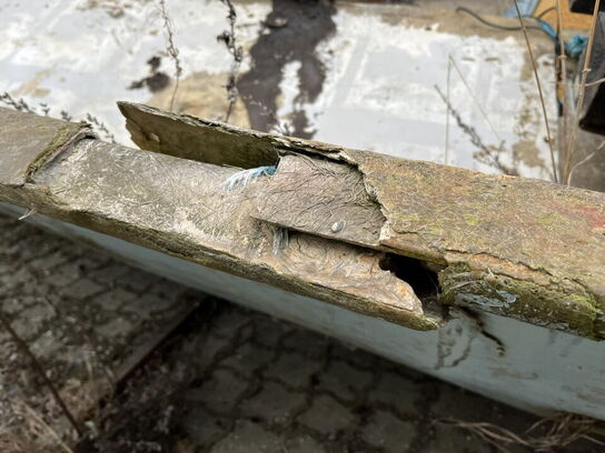 27 fod tidl. redningsbåd