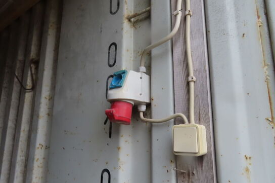 Container med indhold