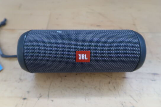 JBL bluetooth højttaler