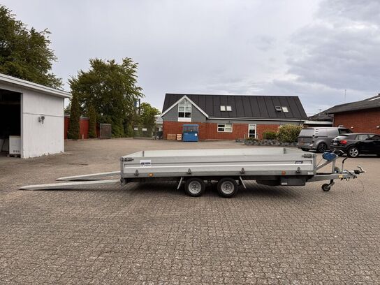 Variant ladtrailer 3021 L4 - 3000 kg.