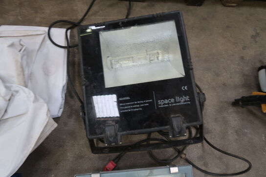 2 stk. arbejdslamper 