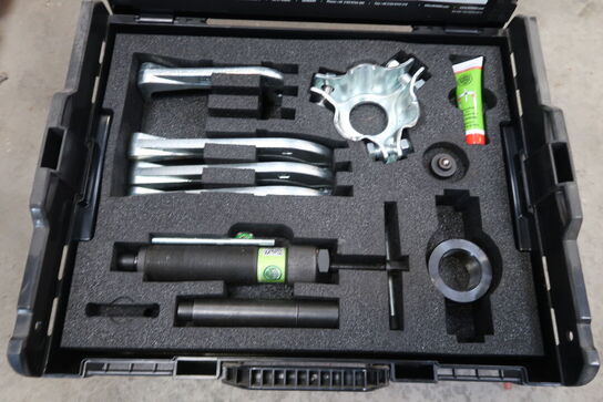 Kukko Hydraulic 4-puller-set 845-150