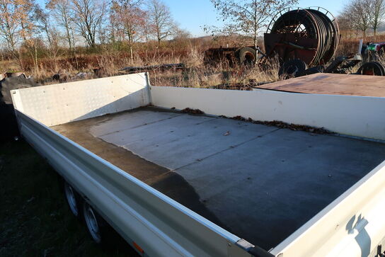 Maskintrailer VEZEKO R2b2j 02db
