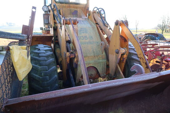 Gummiged FIAT-ALLIS 605B