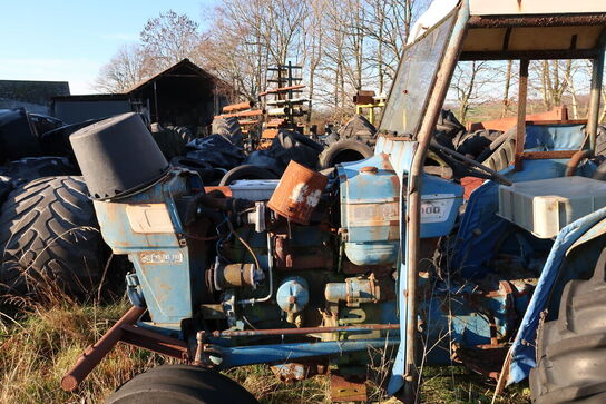 Traktor FORD 3000