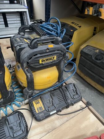 Kompressor DEWALT