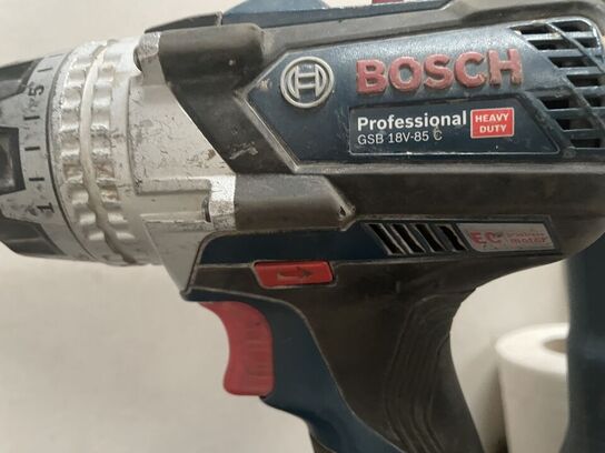 Vinkelsliber og skruemaskine BOSCH