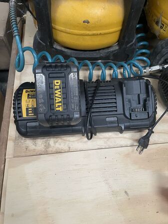Kompressor DEWALT