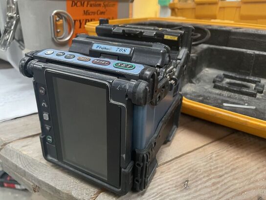Fusions splicer FUJIKURA 705