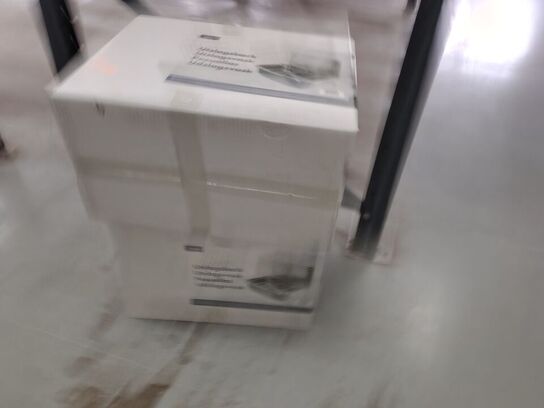 To udslagsvaske, ubrugte.