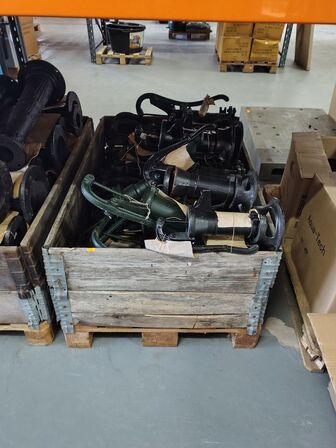 Stort parti vandpumper (deko)