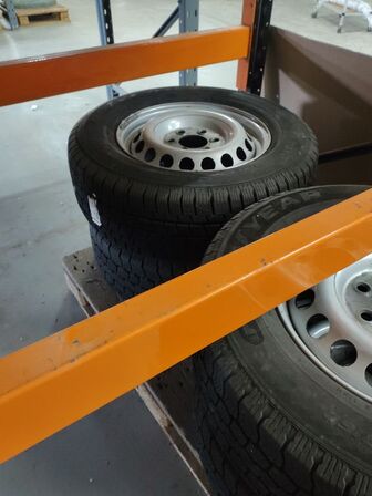 4 fælge med vinterdæk