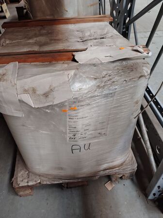 To paller pallehætter