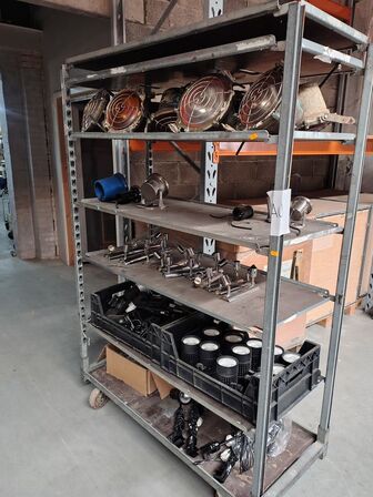 Vogn med blandet belysning. 